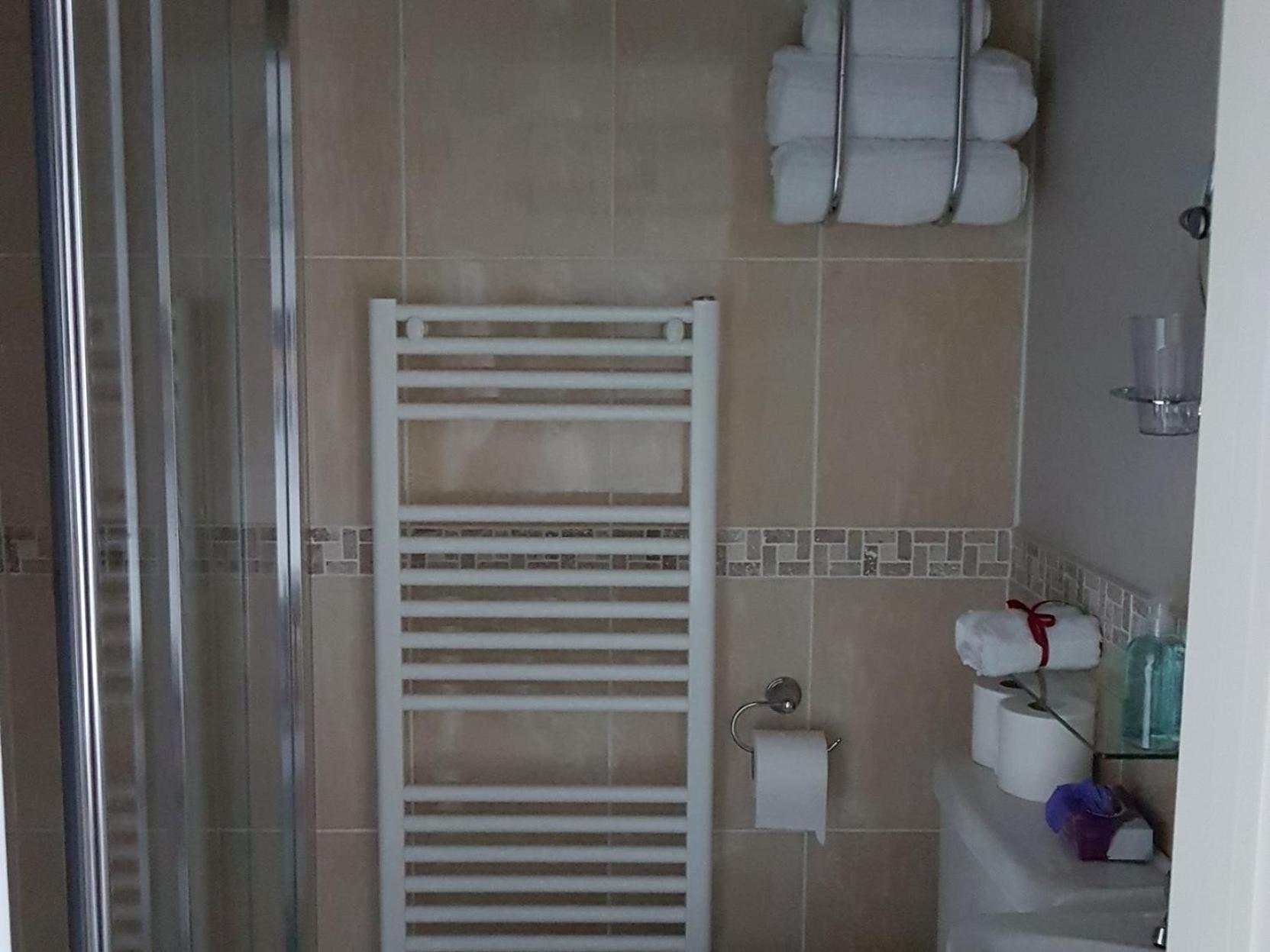 Hotel Bronwye Builth Wells Habitación foto